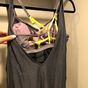 Lululemon bra and tank combo